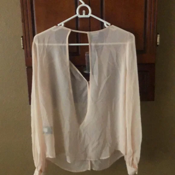 Make me an offer Bebe shear see through very classy blouse sexy open back - Picture 3 of 6
